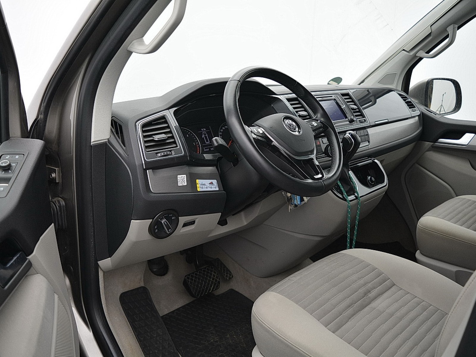 VOLKSWAGEN - CALIFORNIA  - #177586 - 3