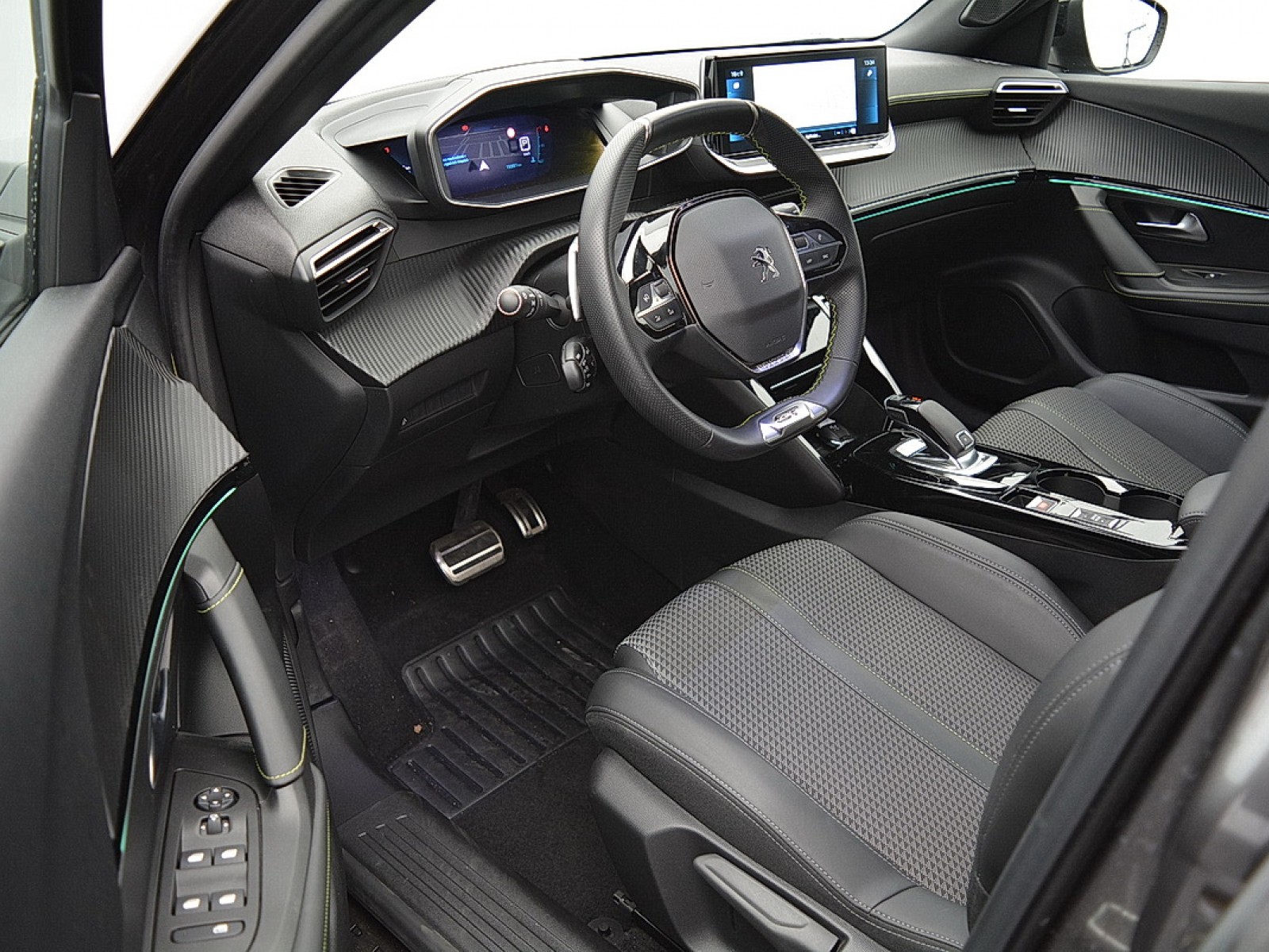 PEUGEOT - 2008 - #176045 - 3