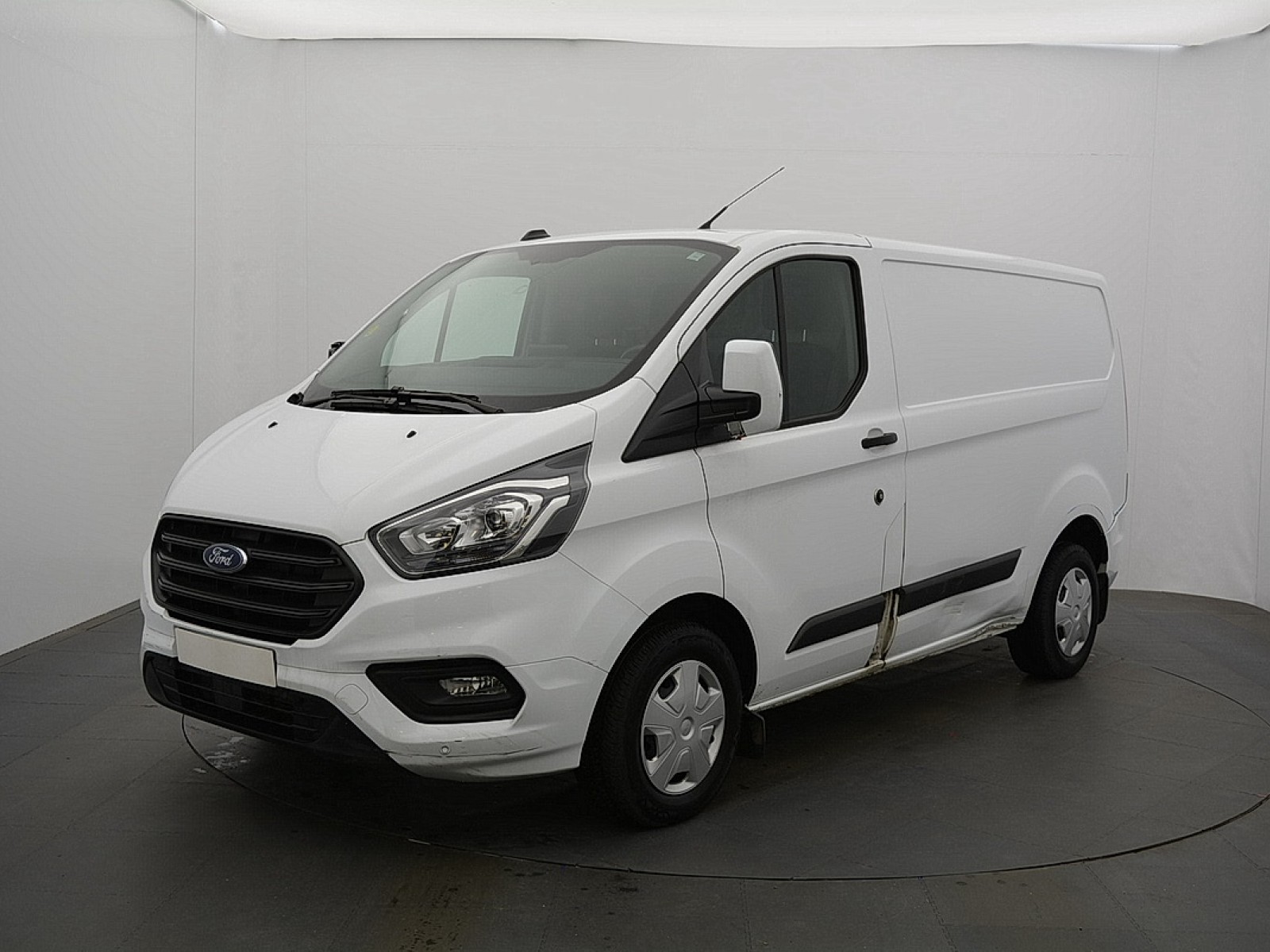 FORD - TRANSIT CUSTOM FOURGON - #177407 - 0