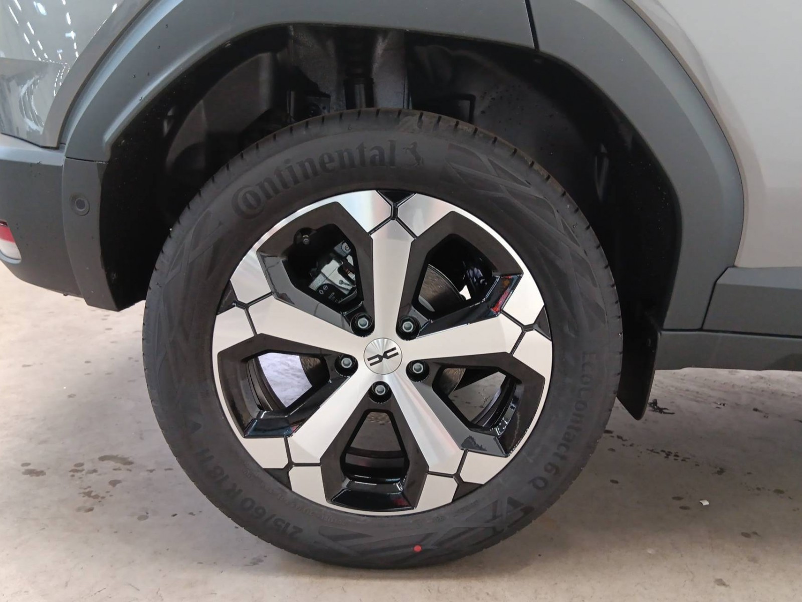 DACIA - DUSTER - #694397 - 6