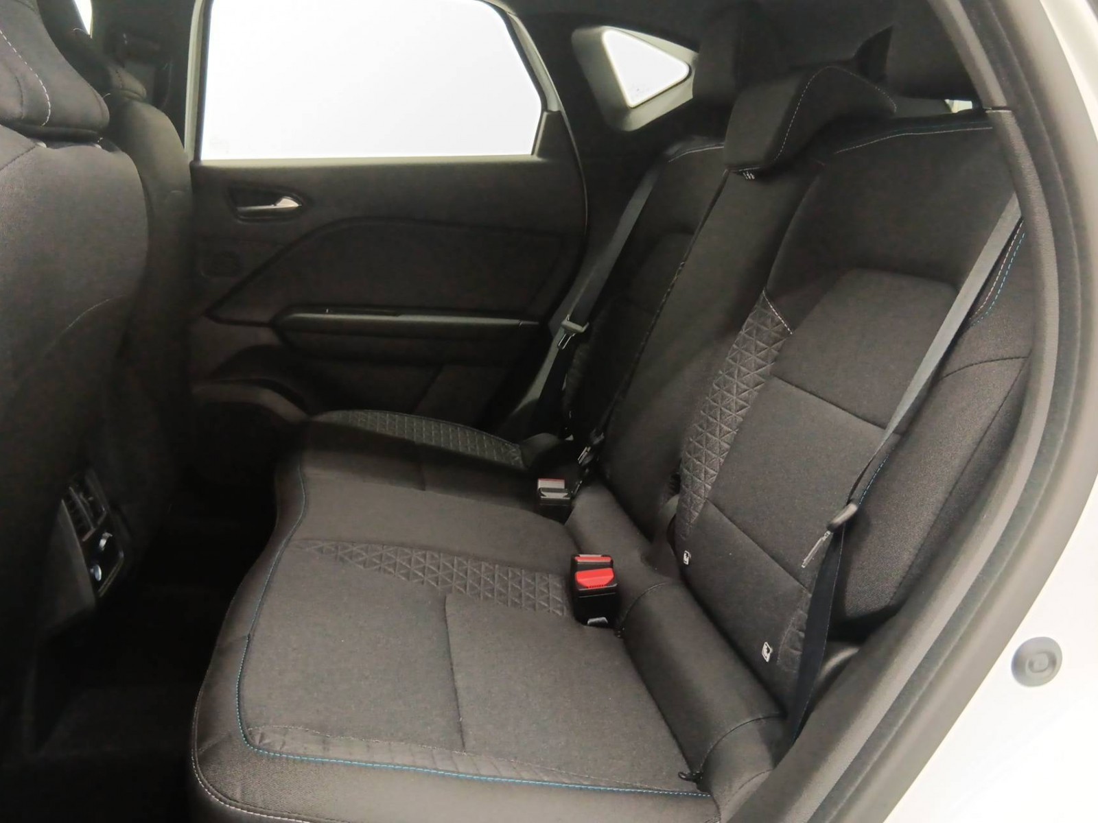 RENAULT - CAPTUR - #735451 - 8