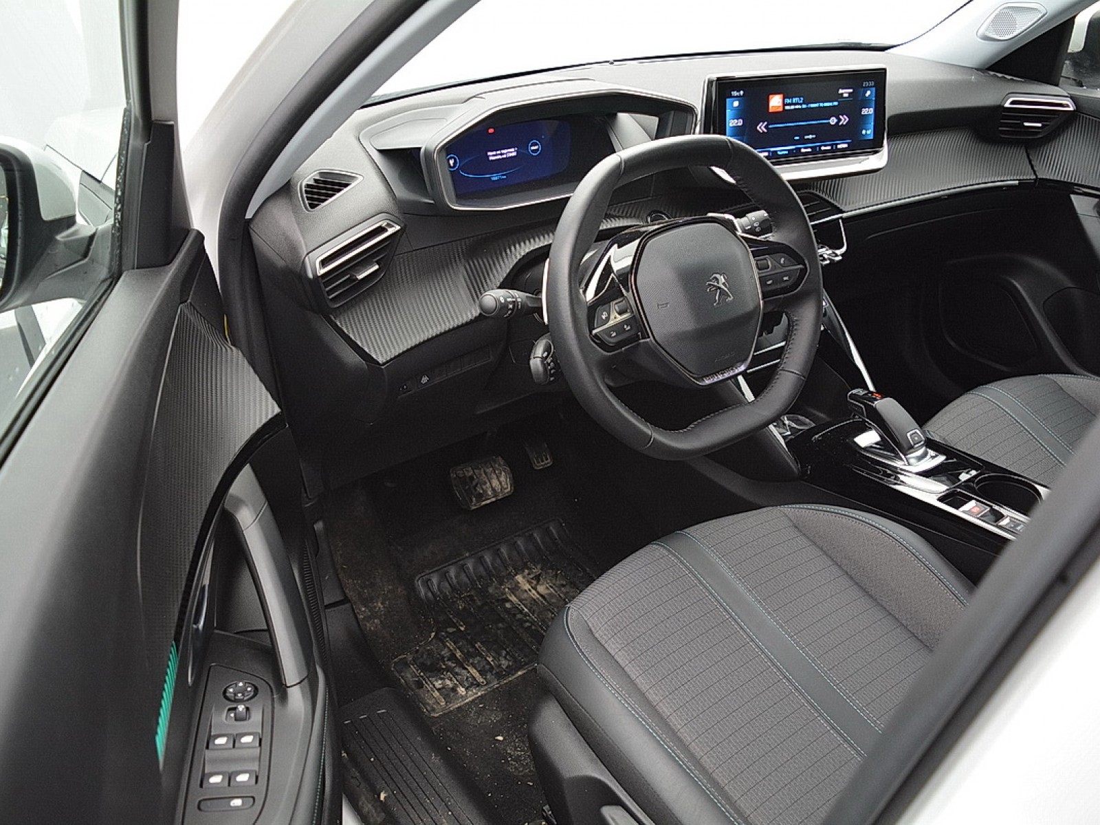 PEUGEOT - 2008 - #166371 - 3