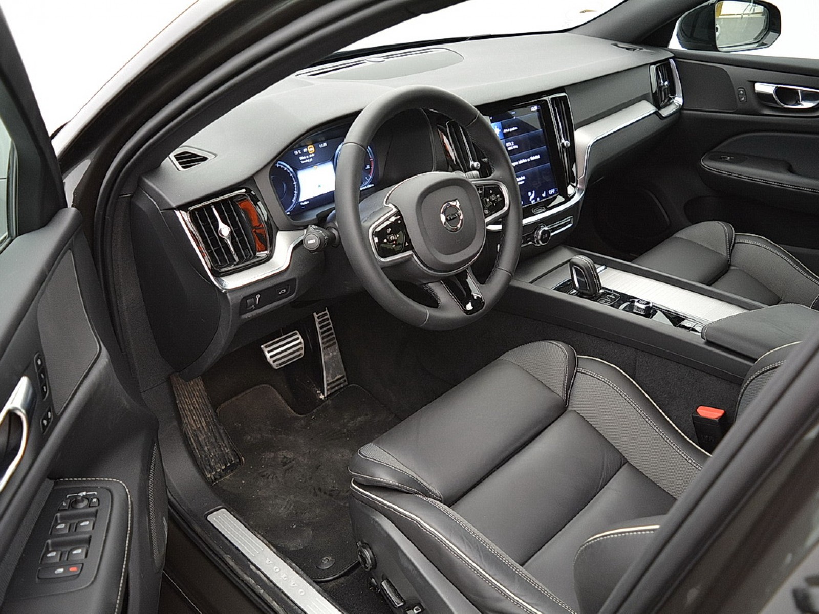VOLVO - V60 - #172008 - 3