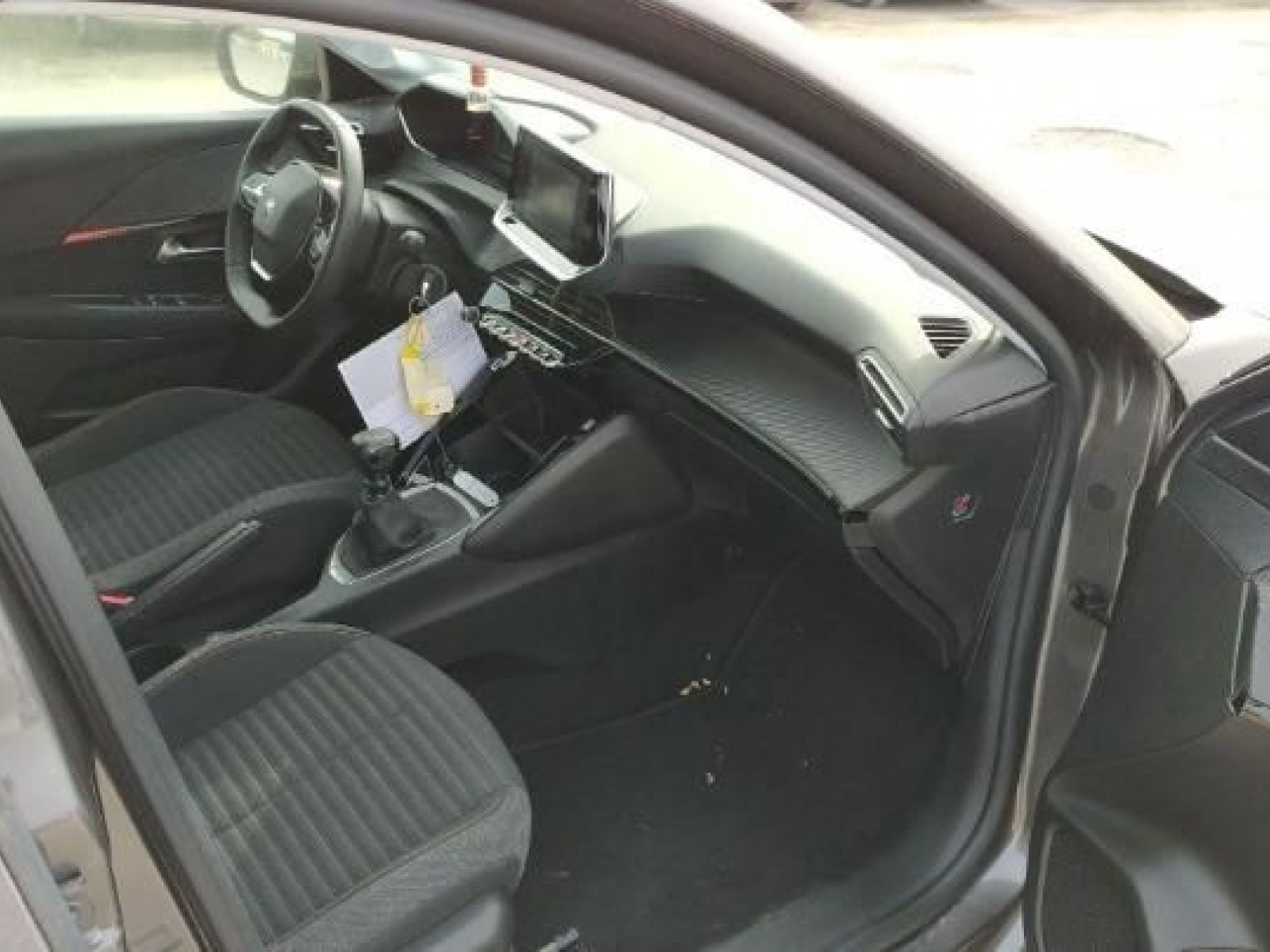 PEUGEOT - 208 BUSINESS - #178668 - 9