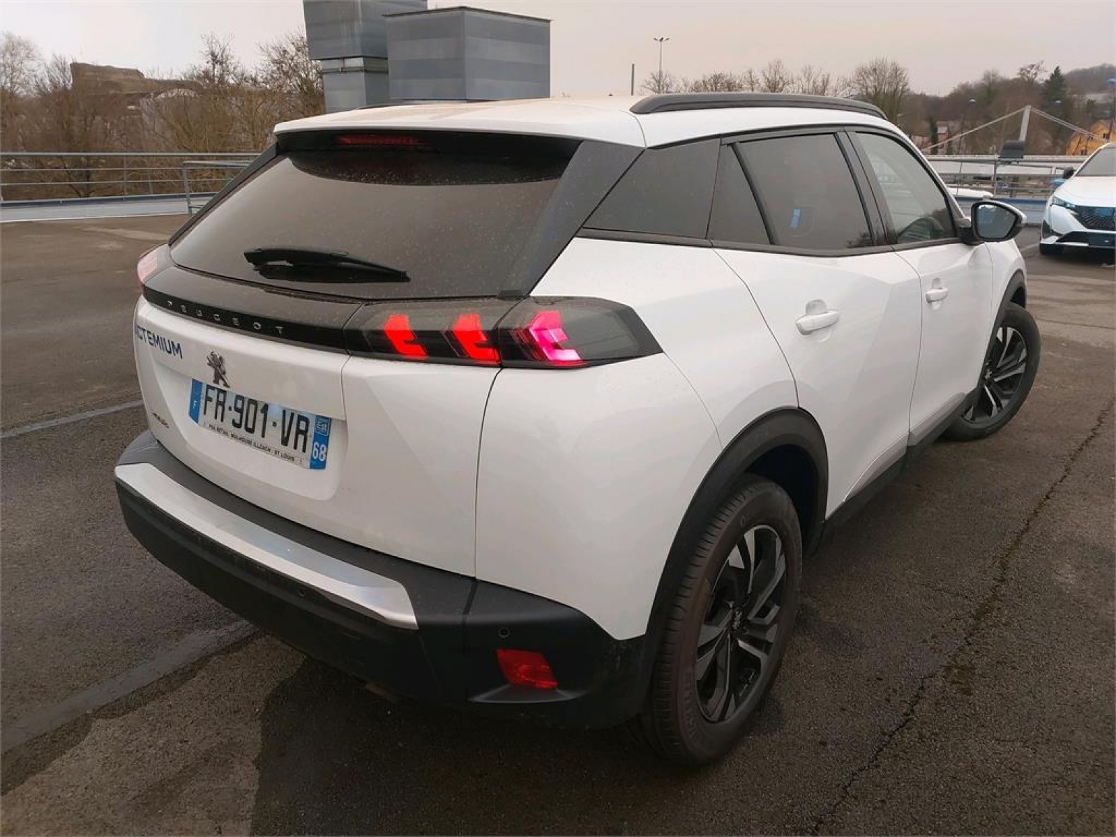 PEUGEOT - 2008 BUSINESS - #178755 - 5