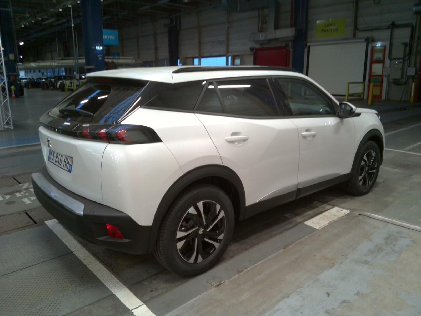 PEUGEOT - 2008 - #178780 - 3
