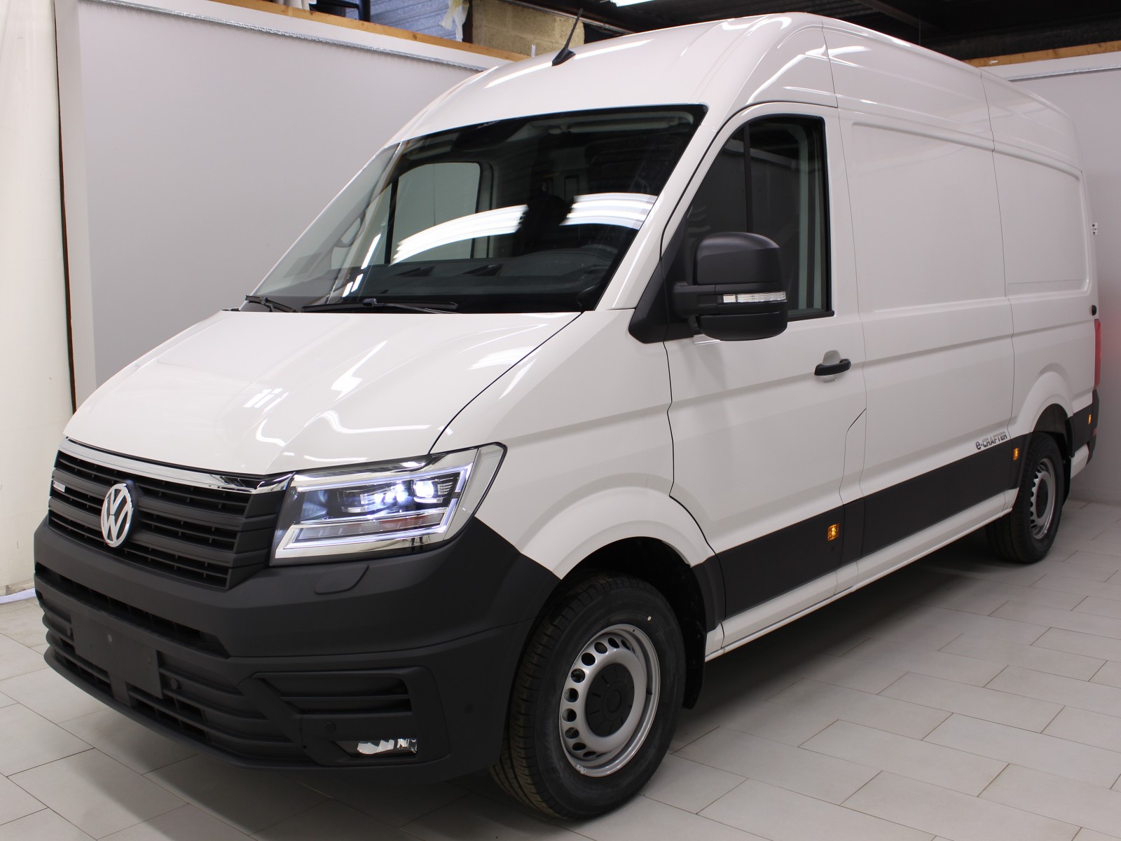 VOLKSWAGEN - CRAFTER VAN - #178415 - 0