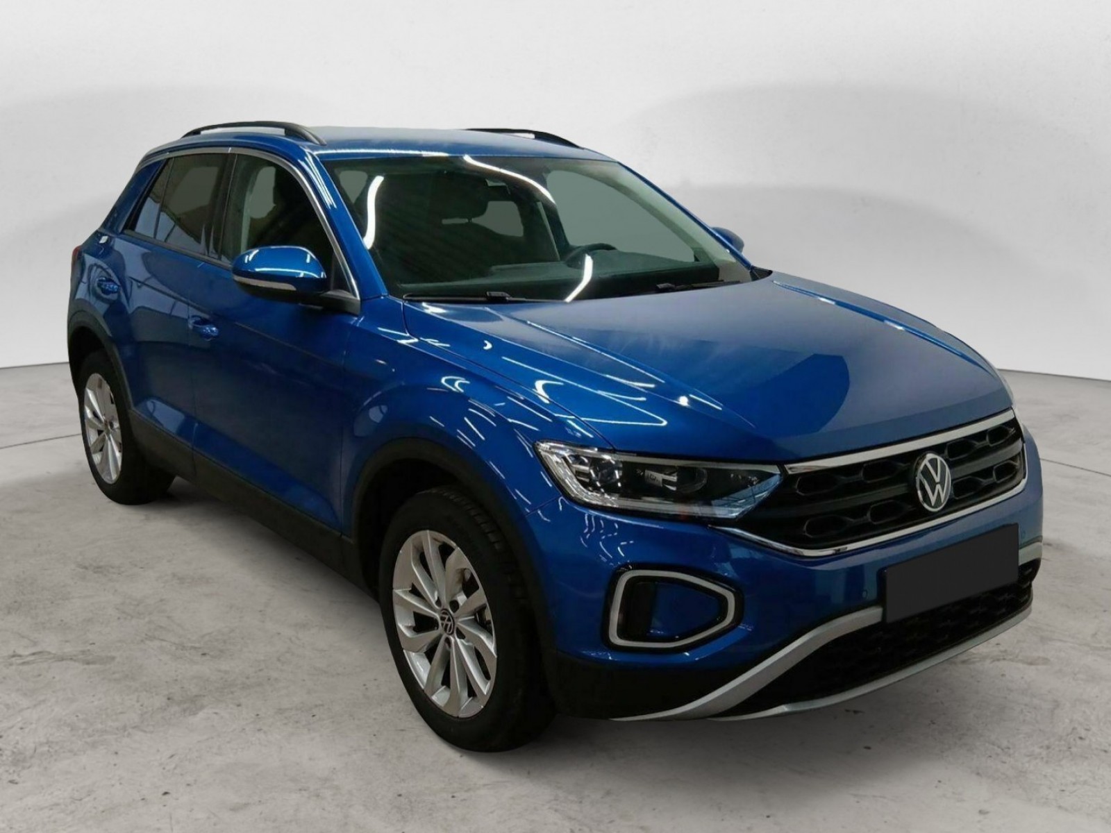 VOLKSWAGEN - T-ROC - #746306 - 17