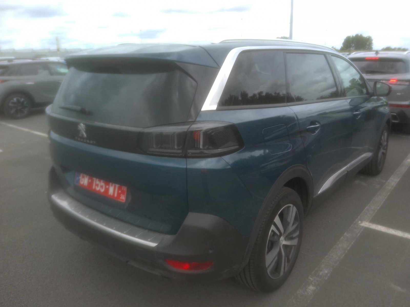 PEUGEOT - 5008 - #744605 - 1