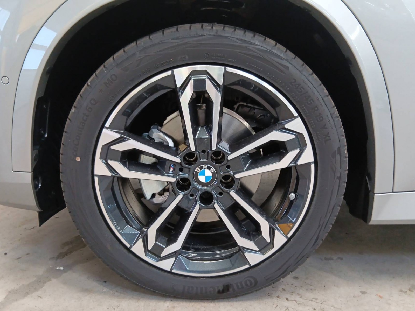 BMW - X1 U11 - #571682 - 6