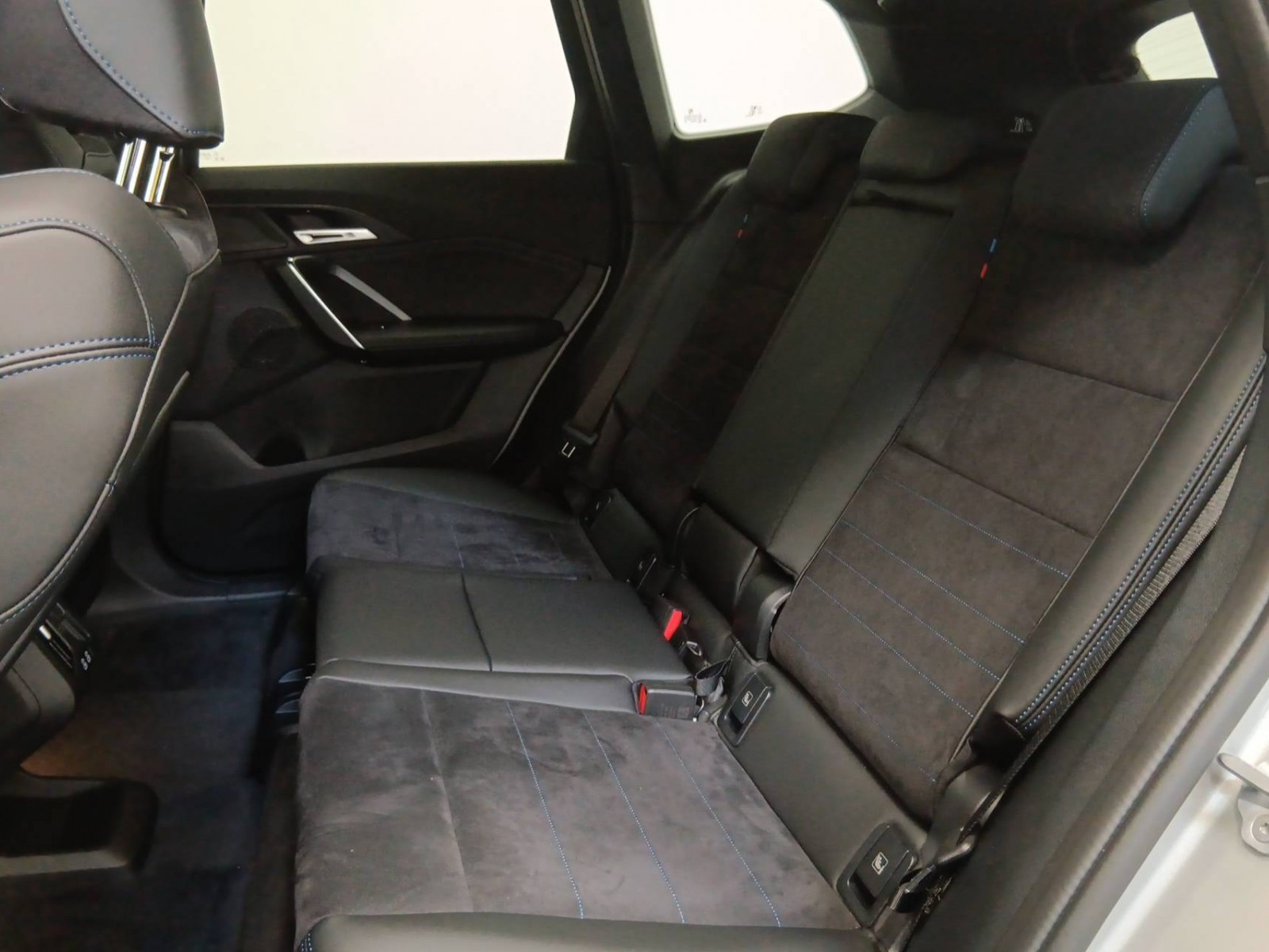 BMW - X1 U11 - #571682 - 8