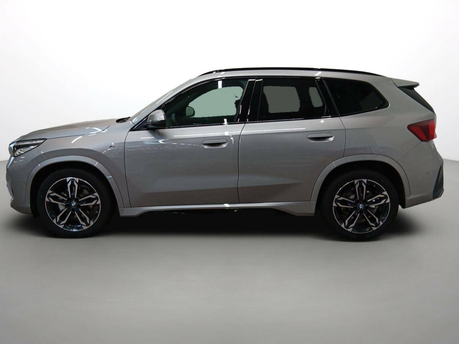 BMW - X1 U11 - #571682 - 15