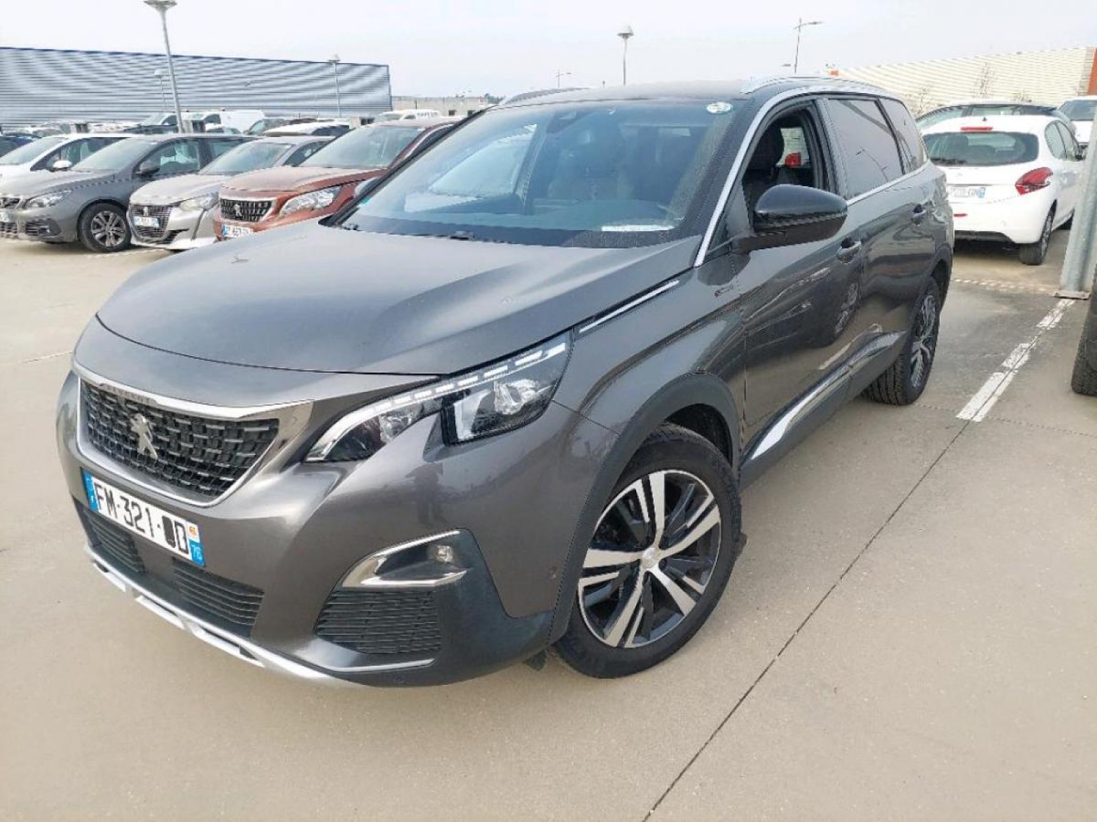 PEUGEOT - 5008 - #178838 - 0