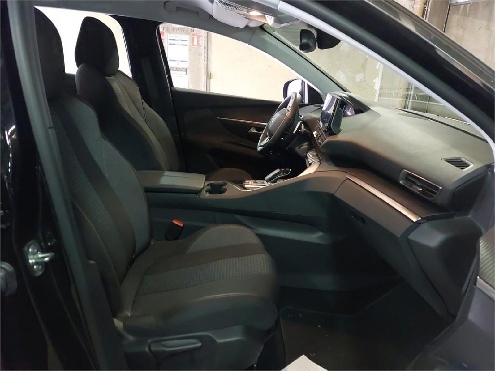 PEUGEOT - 3008 BUSINESS - #178916 - 3