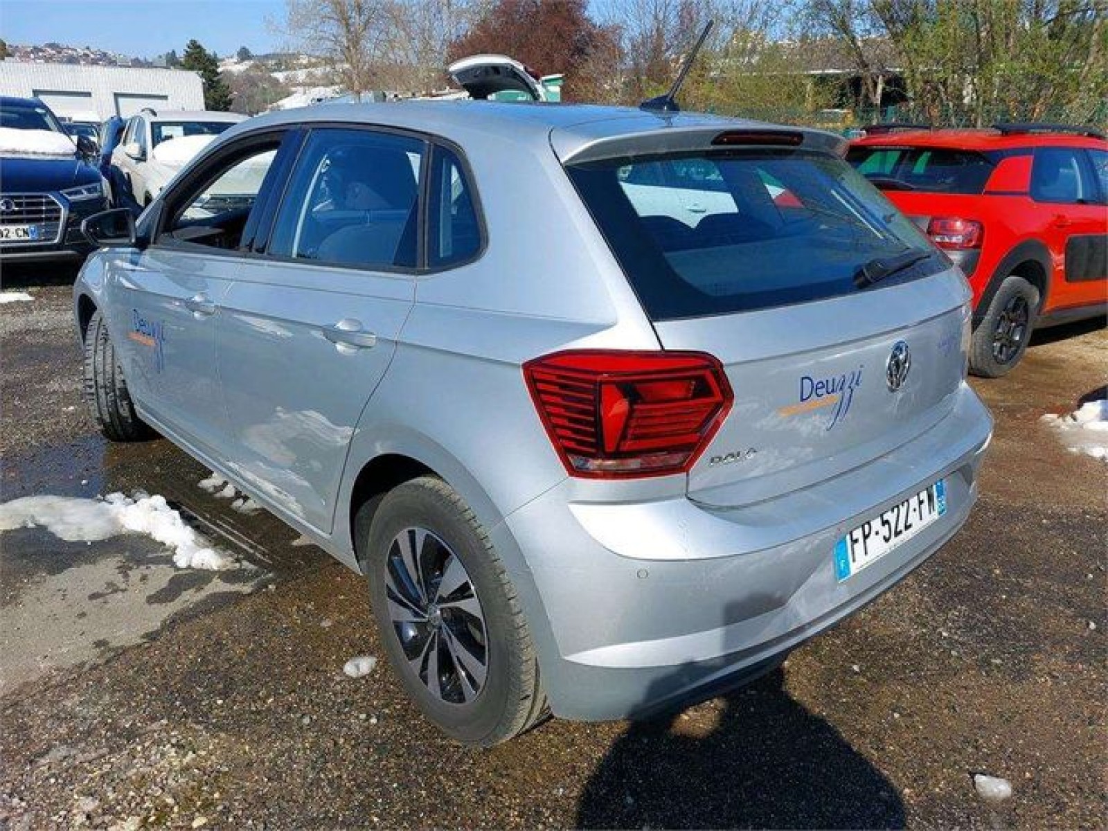 VOLKSWAGEN - POLO BUSINESS - #179006 - 1