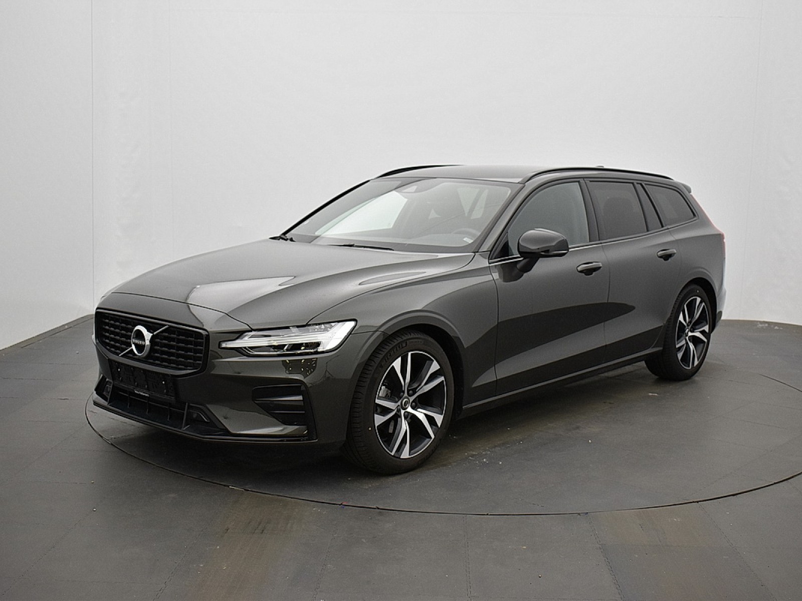 VOLVO - V60 - #174815 - 0
