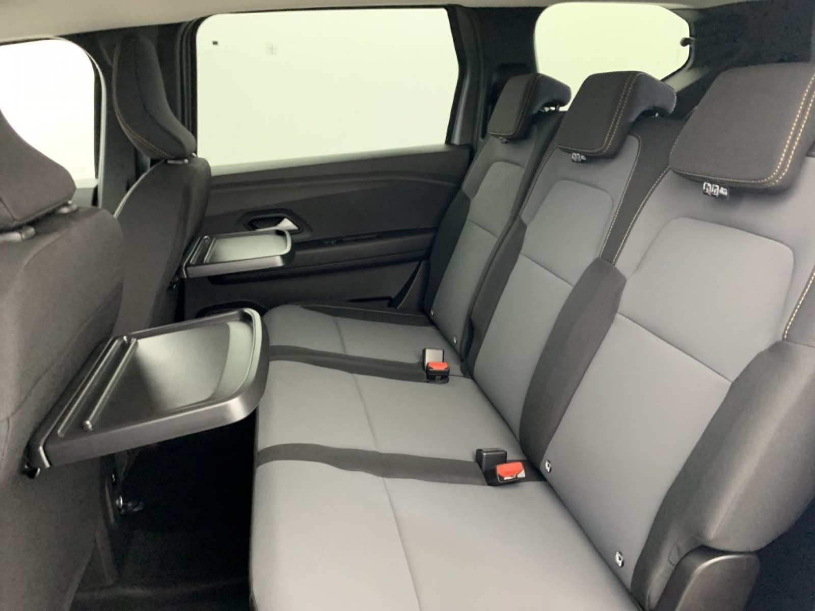 DACIA - Jogger - #736585 - 18