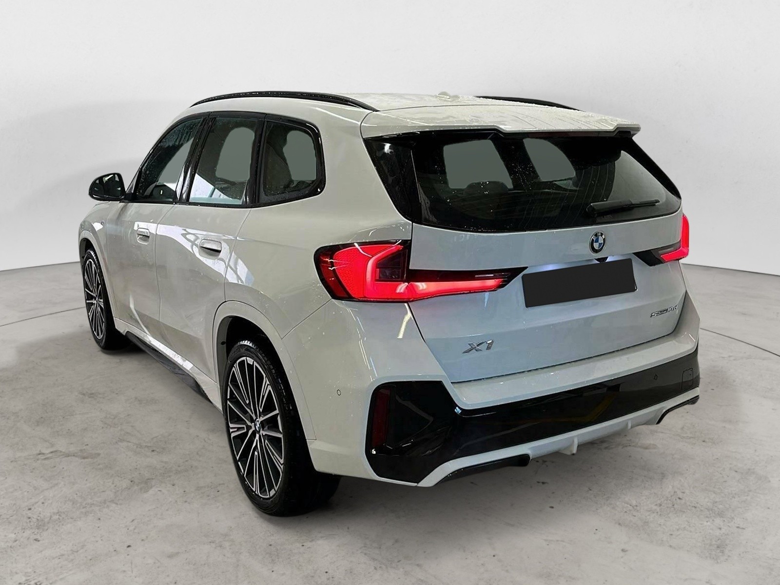 BMW - X1 U11 - #331119 - 2