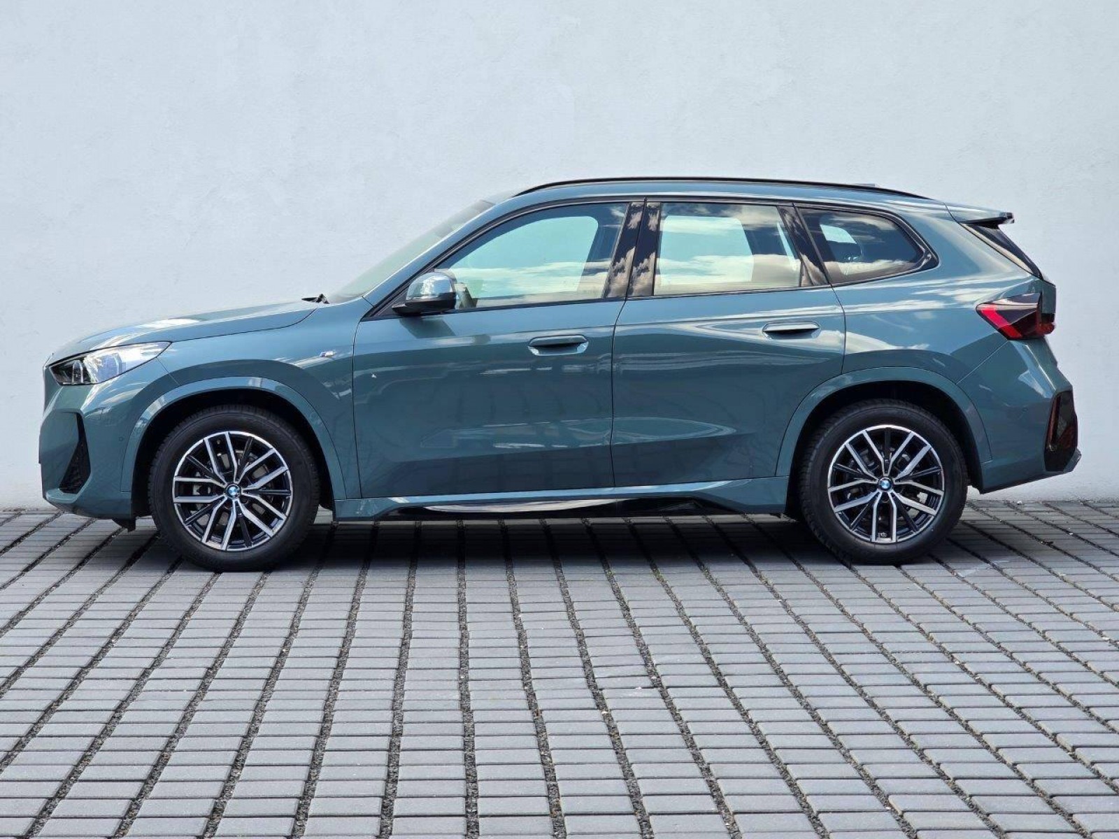 BMW - X1 U11 - #751479 - 3