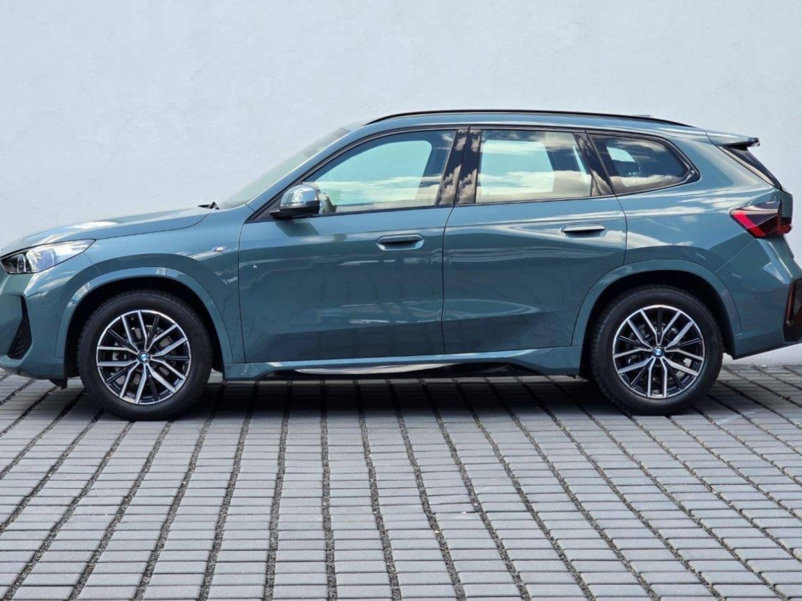 BMW - X1 U11 - #751479 - 31