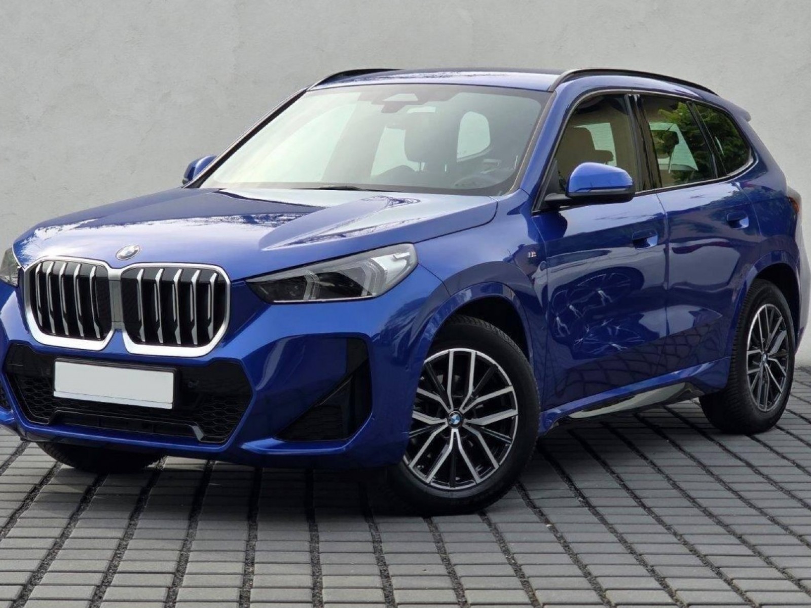 BMW - X1 U11 - #751477 - 22