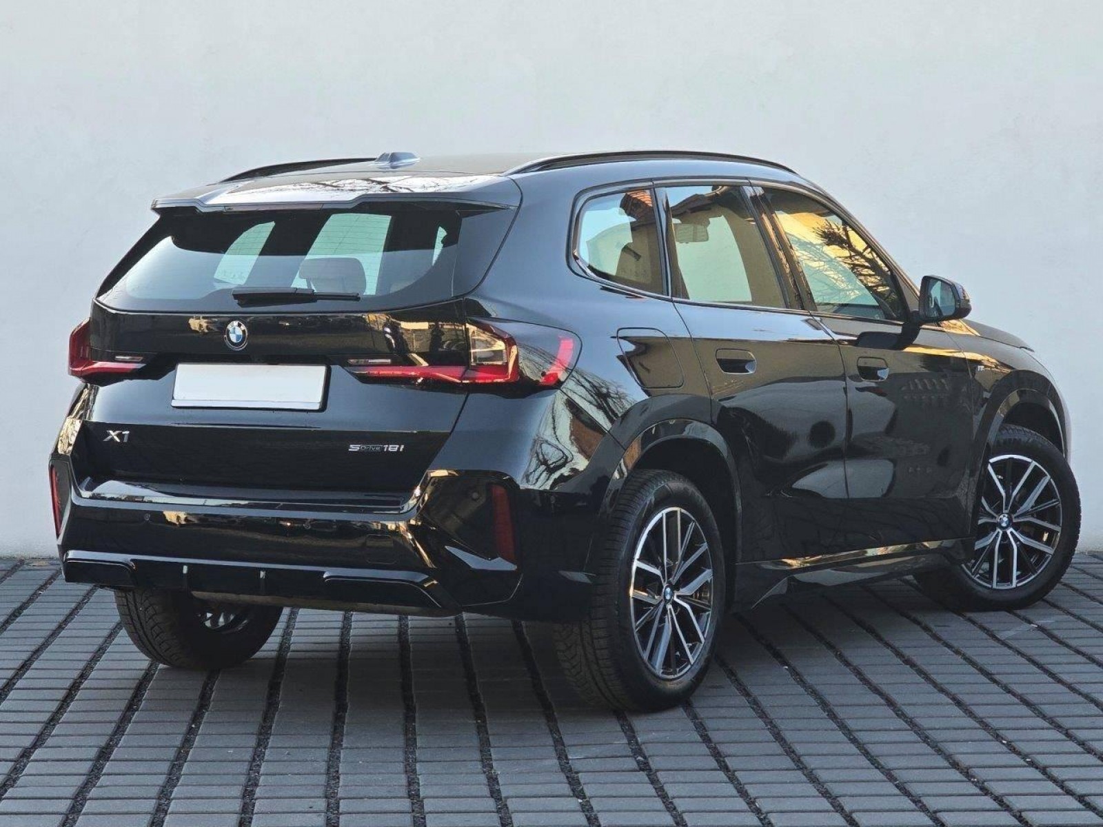 BMW - X1 U11 - #751471 - 1