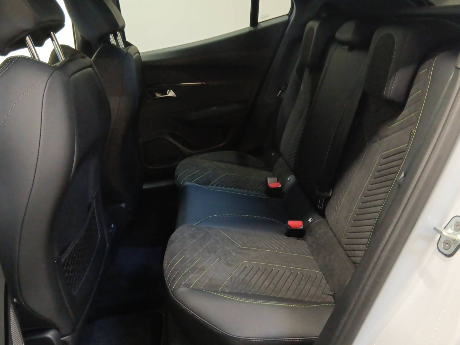 PEUGEOT - 2008 - #639378 - 5