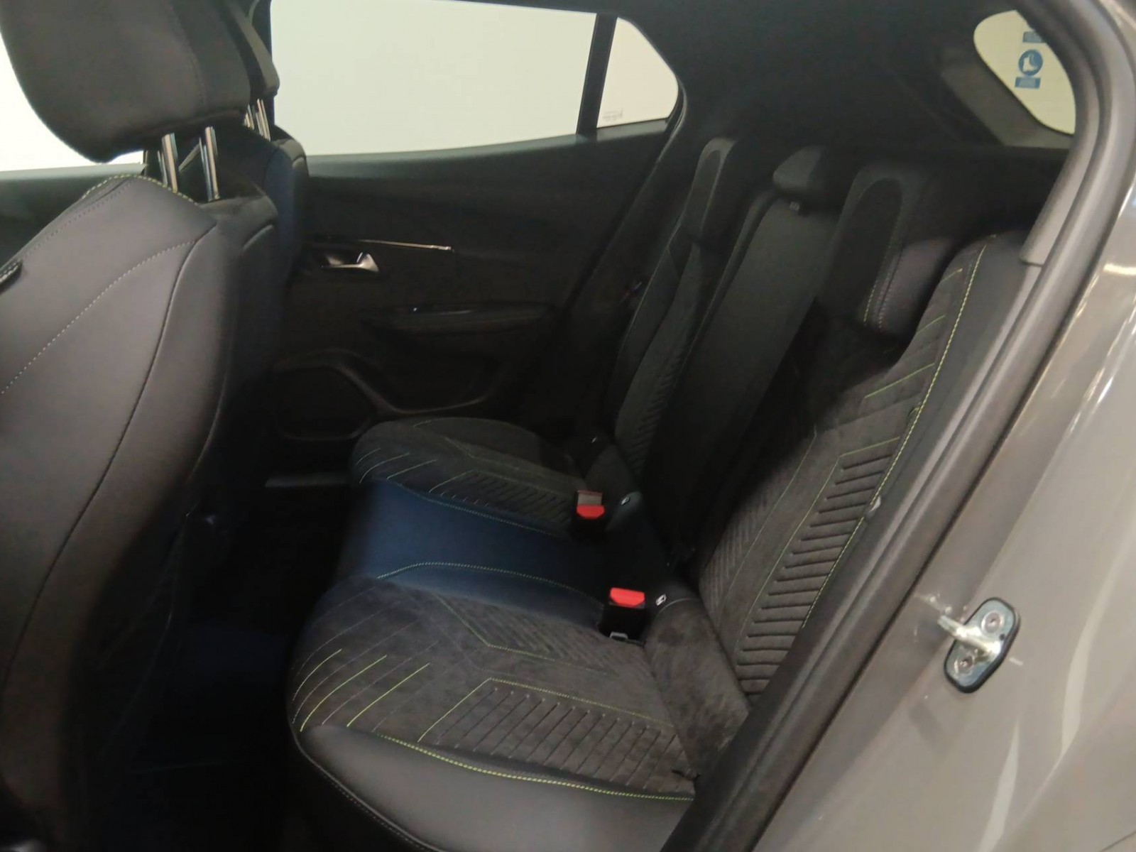 PEUGEOT - 2008 - #639364 - 5