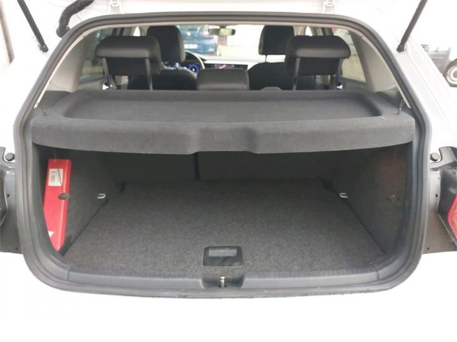 VOLKSWAGEN - POLO - #179133 - 4