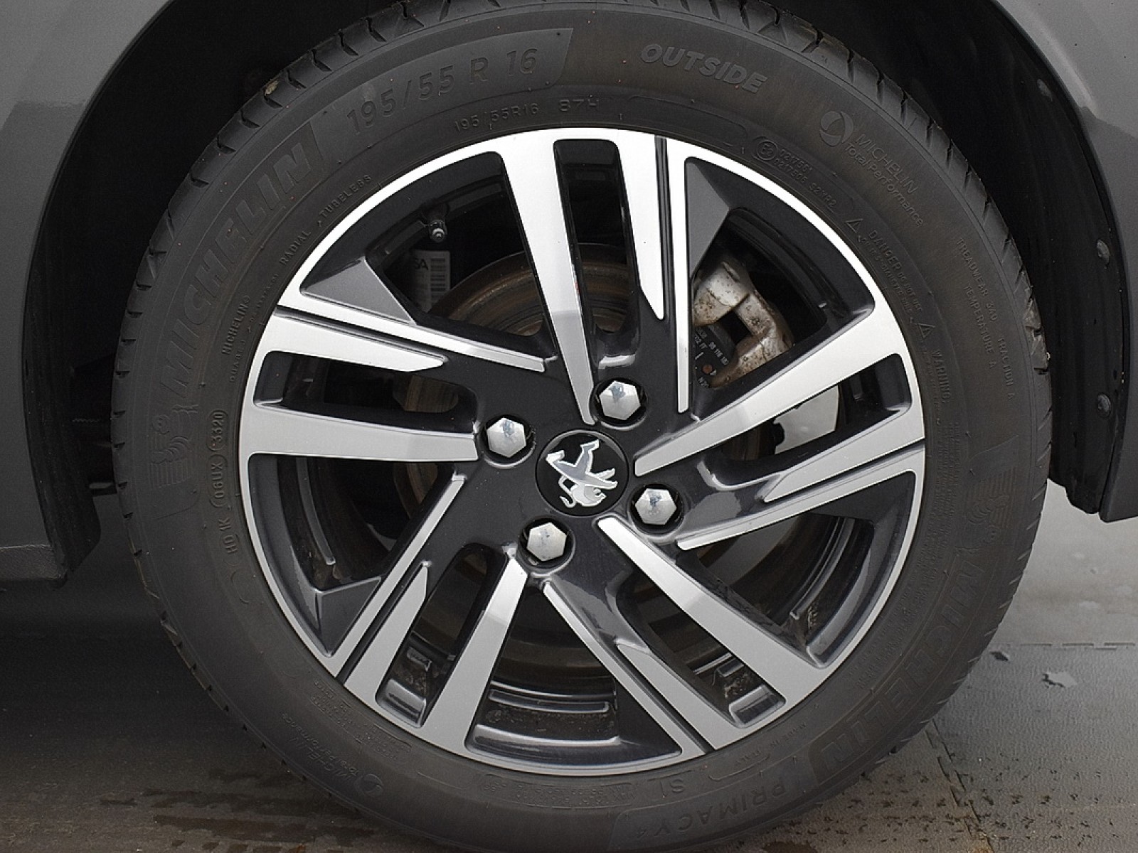PEUGEOT - 208 - #177035 - 2