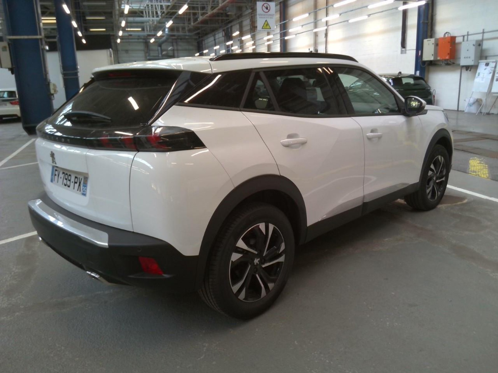 PEUGEOT - 2008 - #179230 - 4