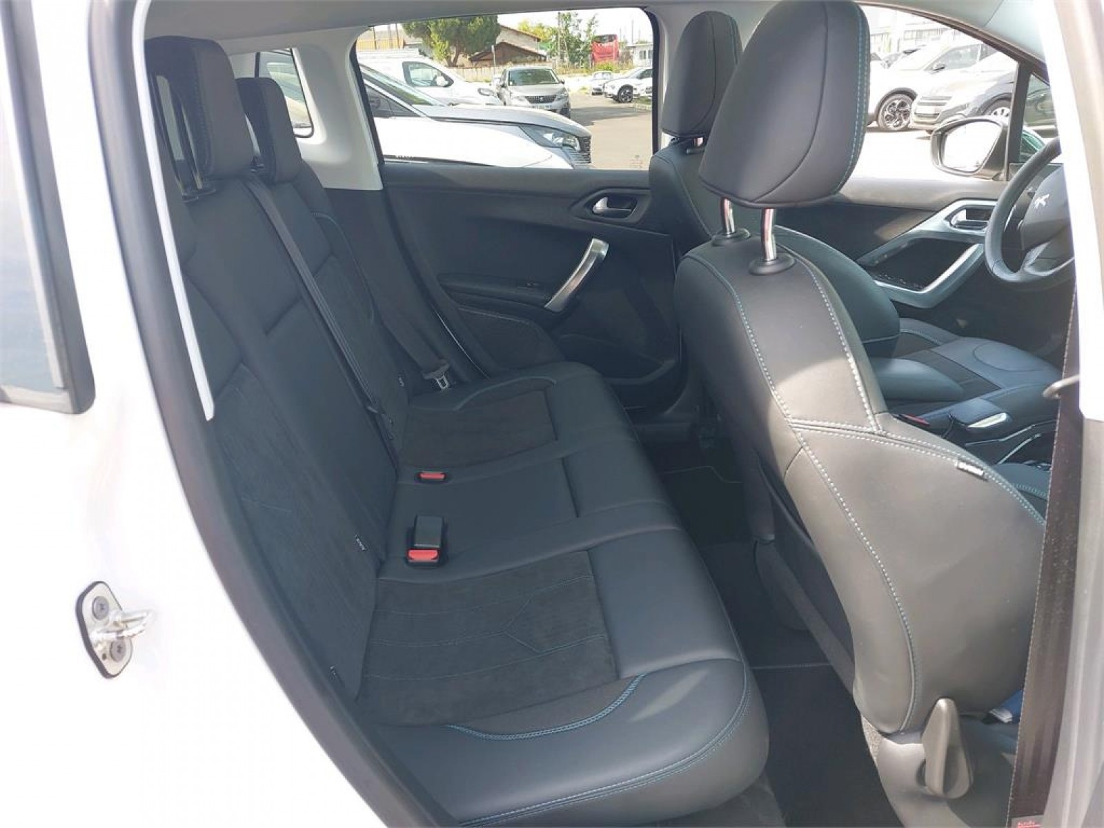 PEUGEOT - 2008 - #179534 - 3