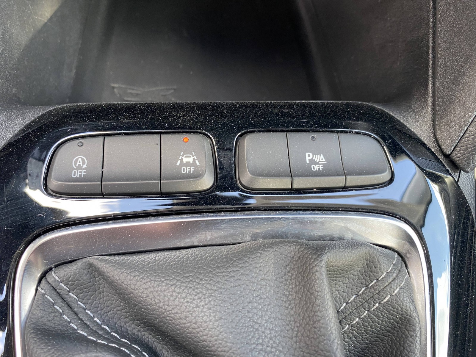 OPEL - CORSA - #781120 - 24