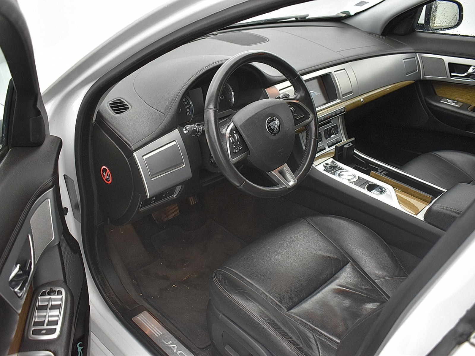 JAGUAR - XF - #179404 - 3