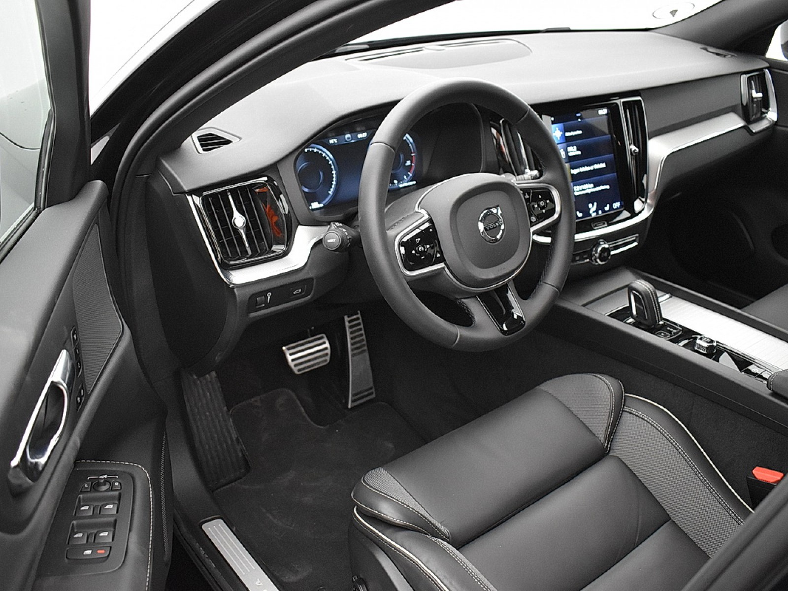VOLVO - V60 - #174813 - 3
