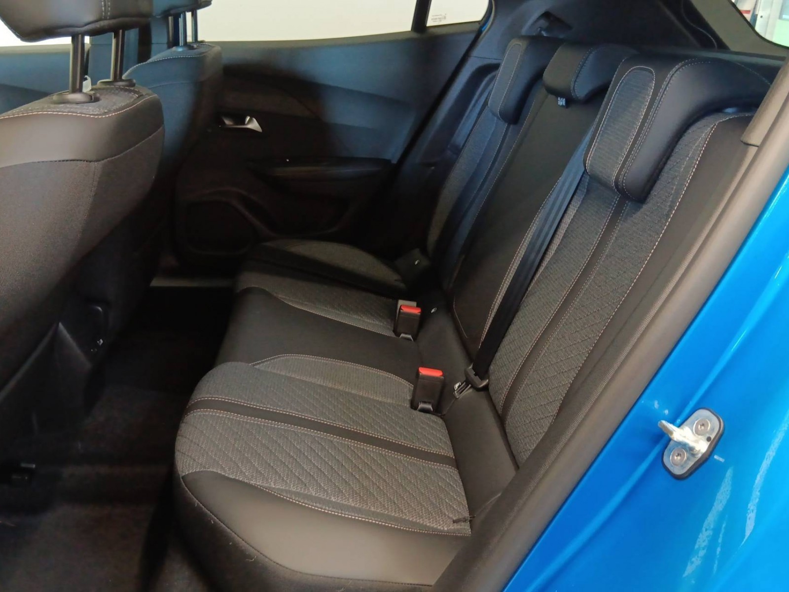 PEUGEOT - 2008 - #714893 - 8
