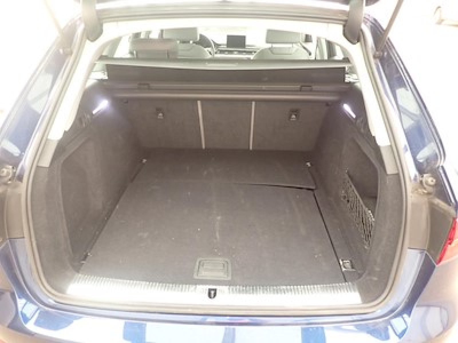 AUDI - A4 AVANT BUSINESS - #179900 - 2