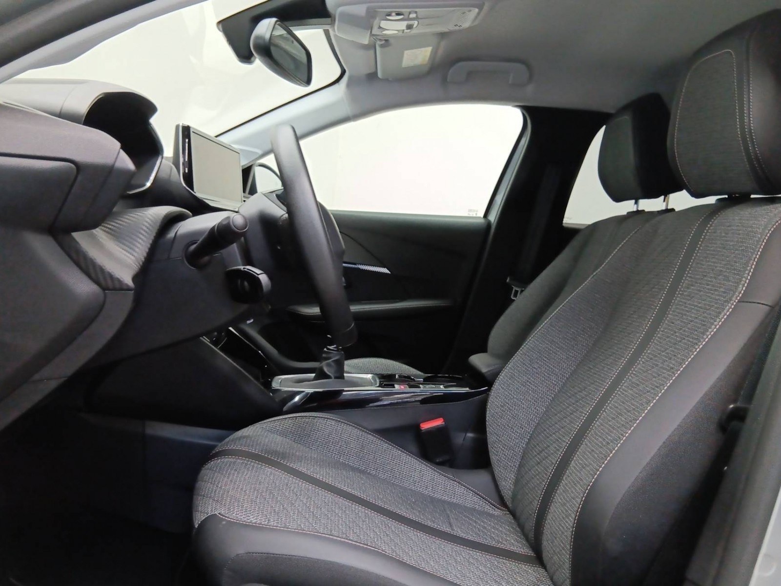 PEUGEOT - 208 - #744575 - 7