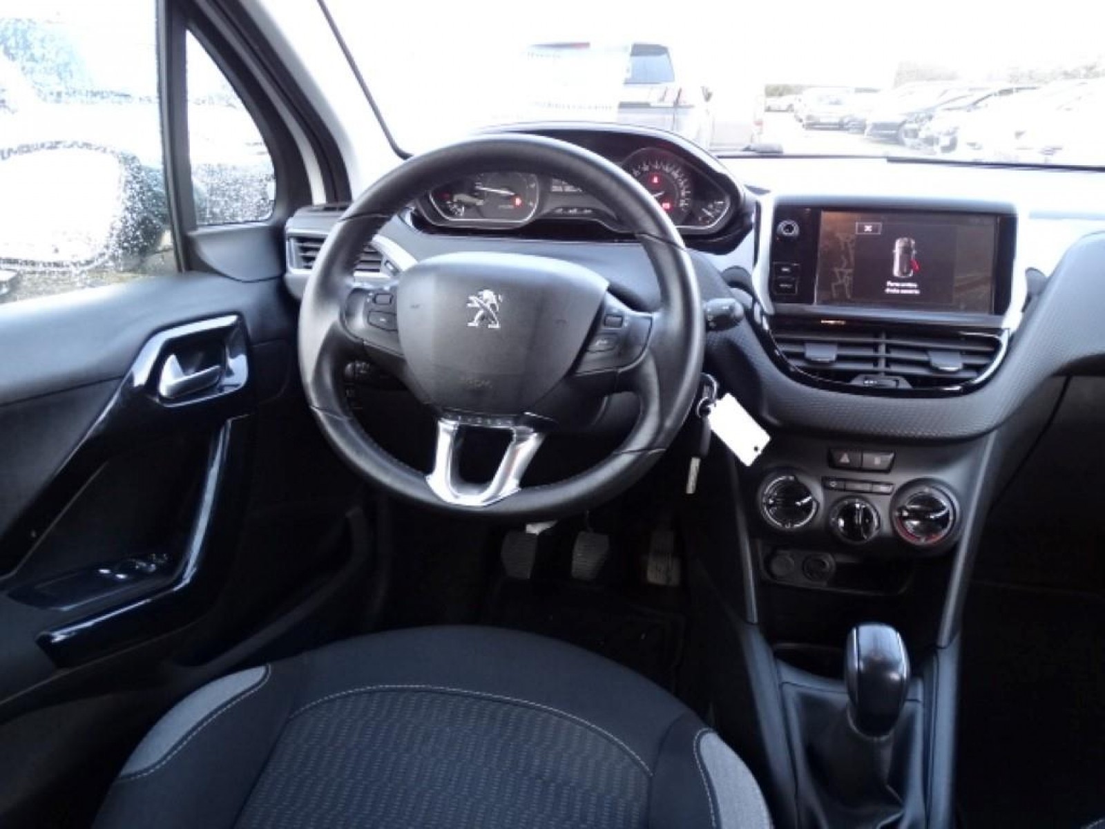 PEUGEOT - 208 - #180416 - 1