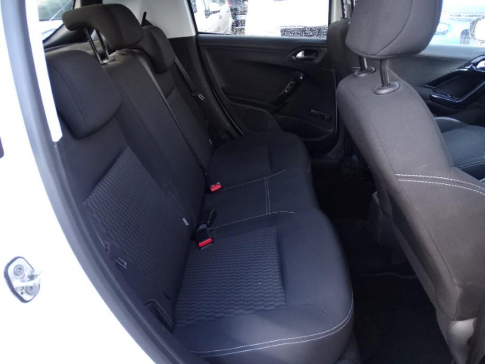 PEUGEOT - 208 - #180416 - 4