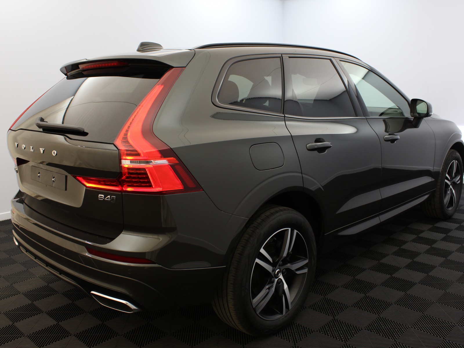 VOLVO - XC60 - #180056 - 3