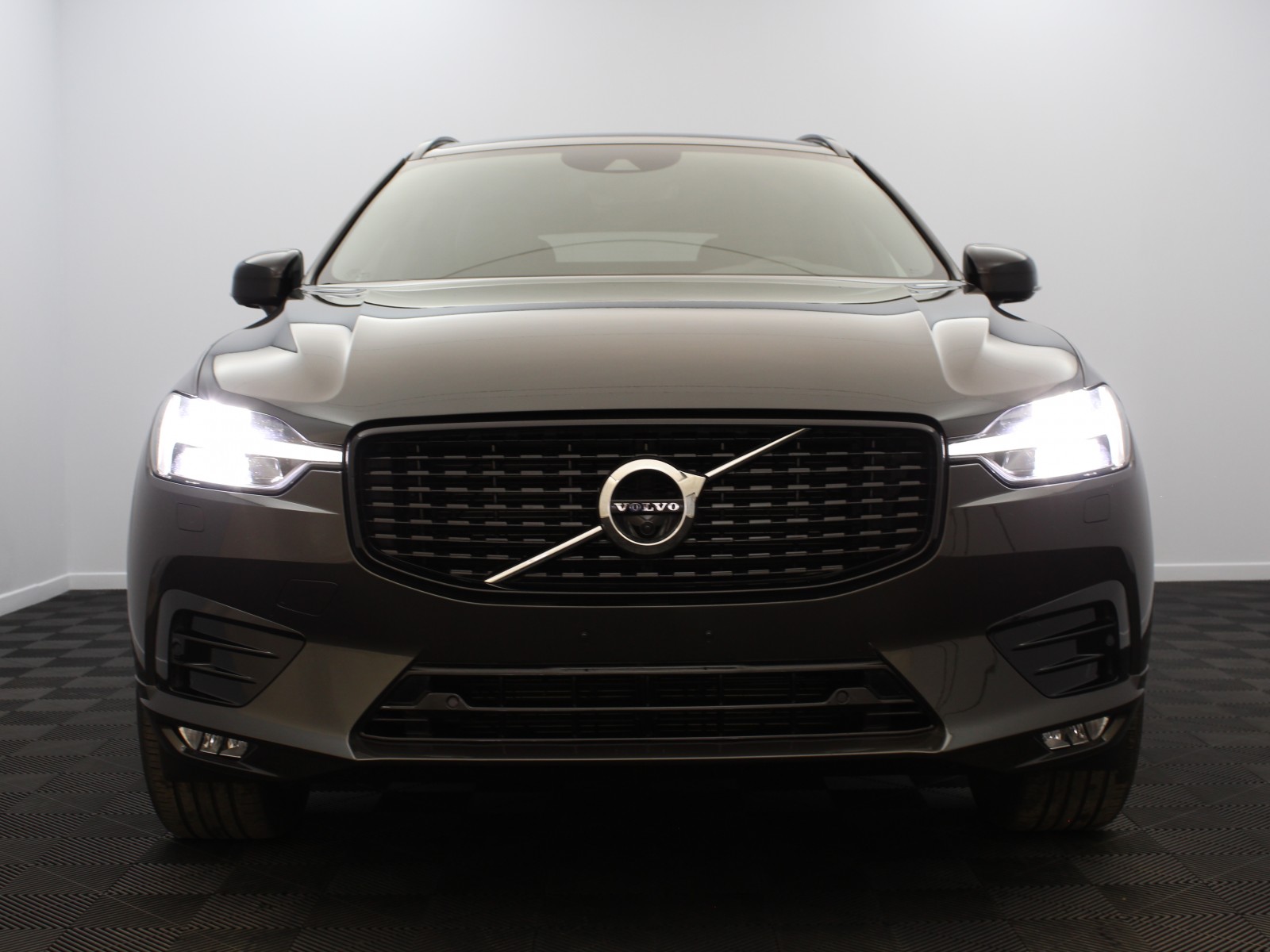 VOLVO - XC60 - #180056 - 4