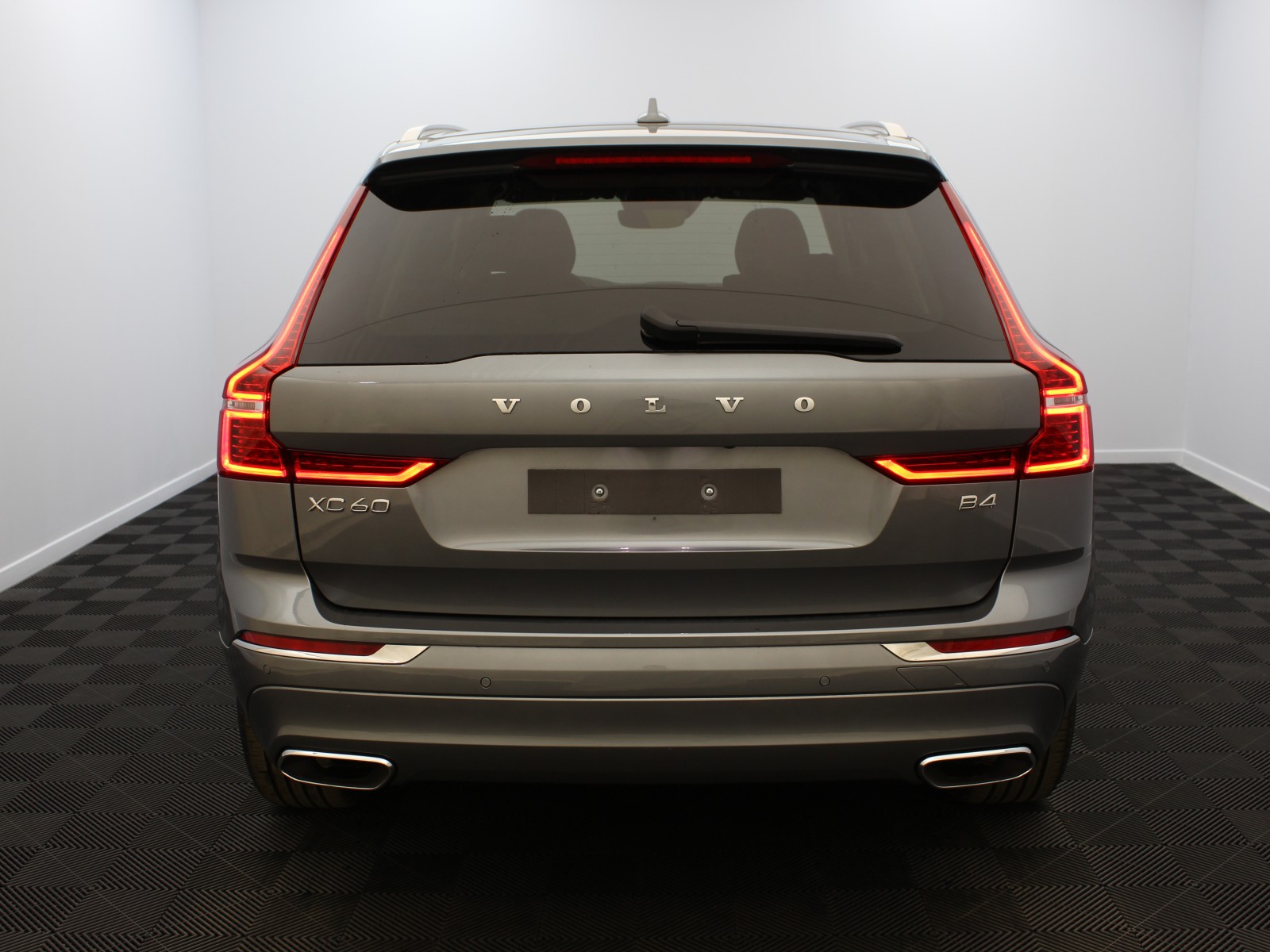 VOLVO - XC60 - #179974 - 5