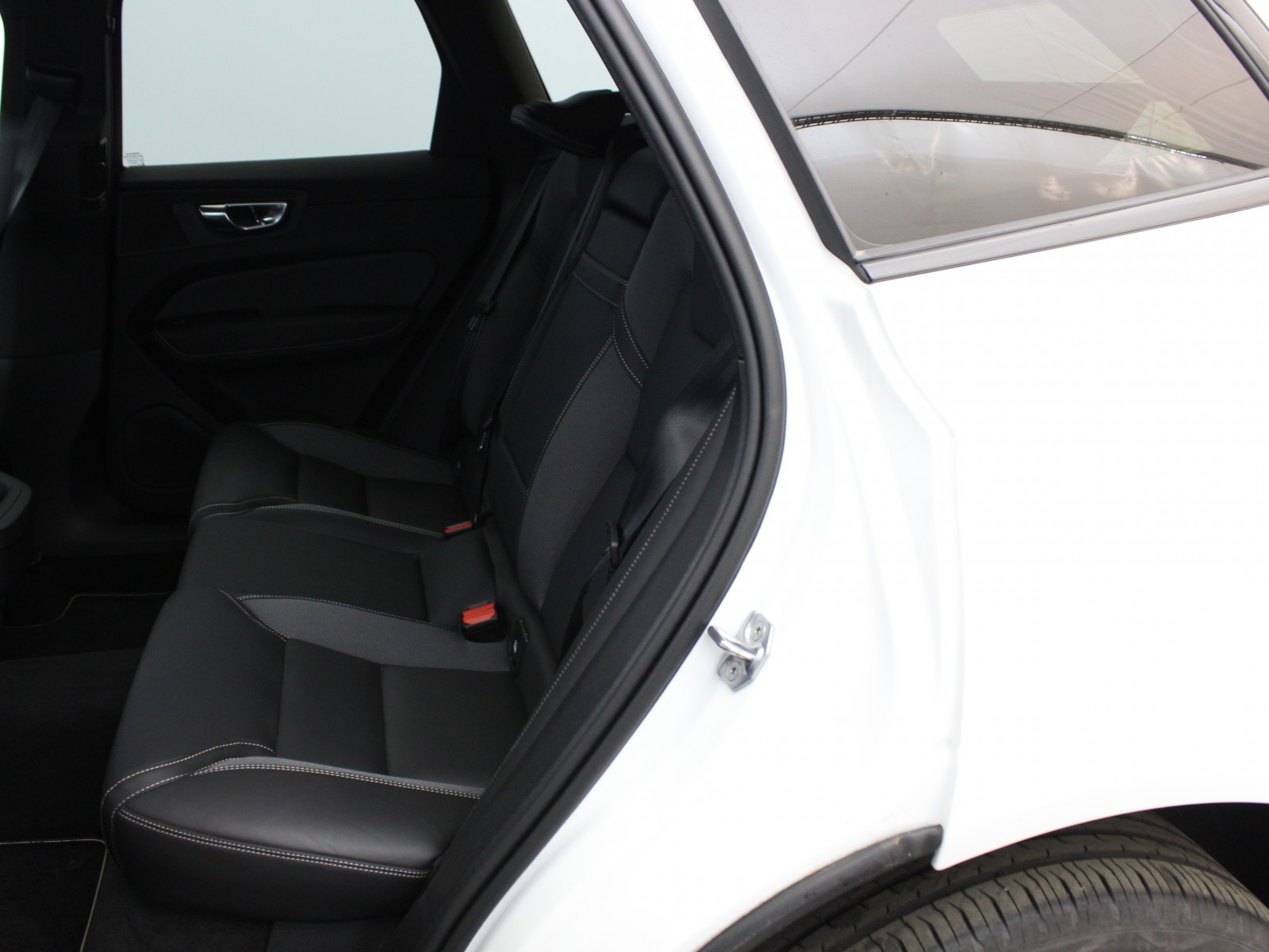 VOLVO - XC60 - #180054 - 8