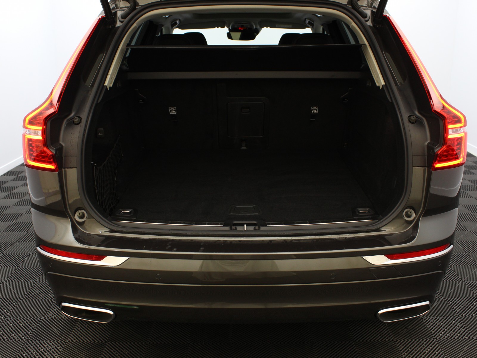VOLVO - XC60 - #180055 - 13