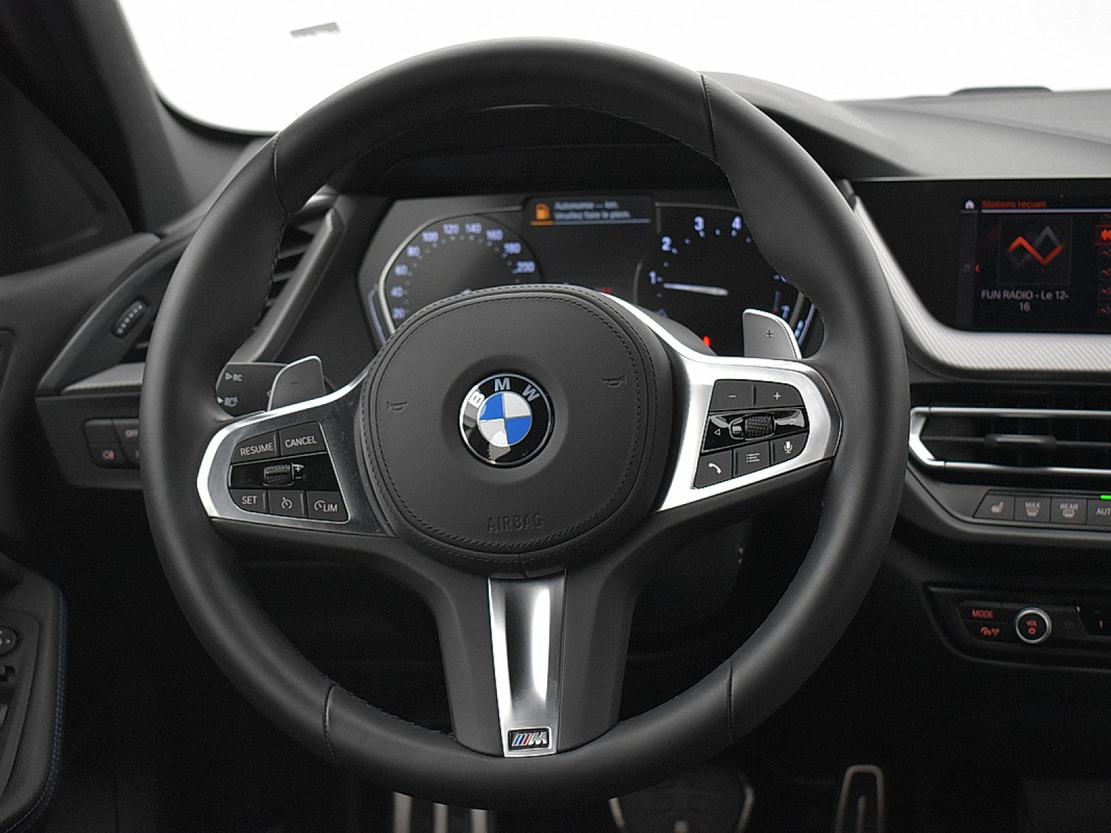 BMW - SERIE 1 F40 - #180089 - 10