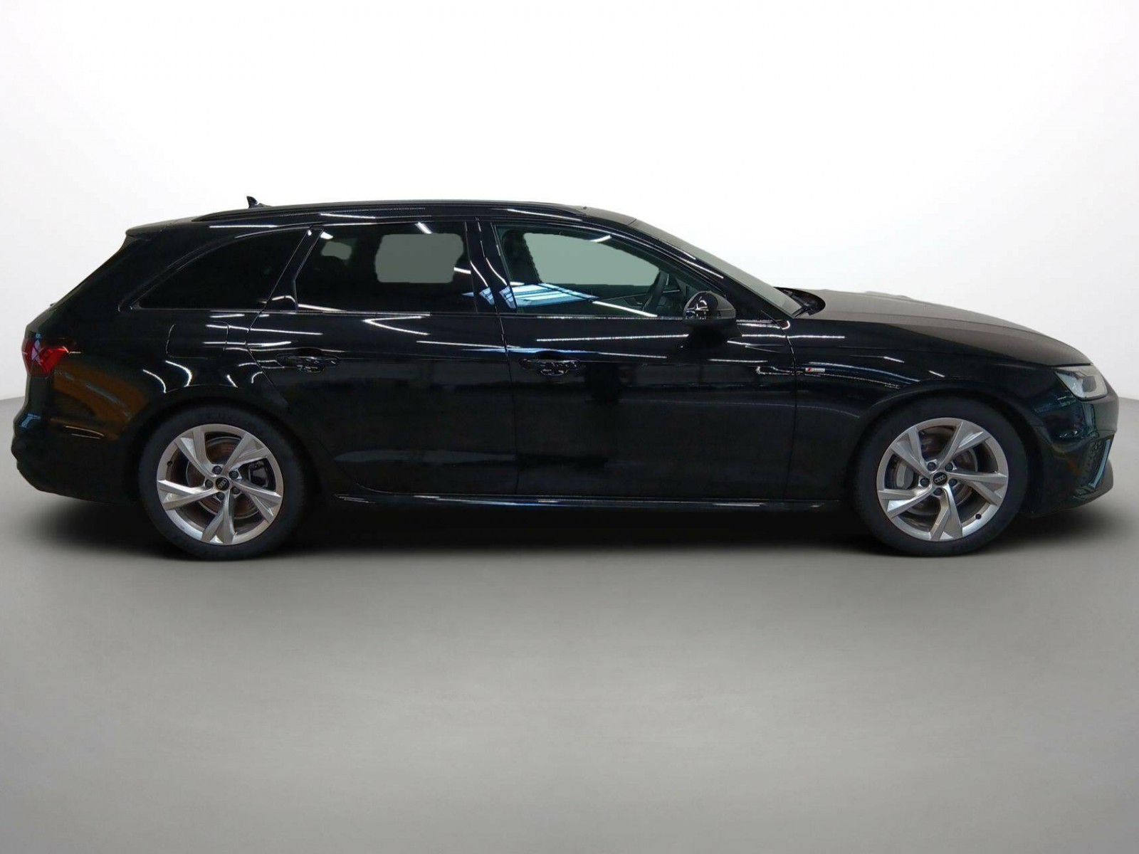 AUDI - A4 AVANT - #737863 - 13