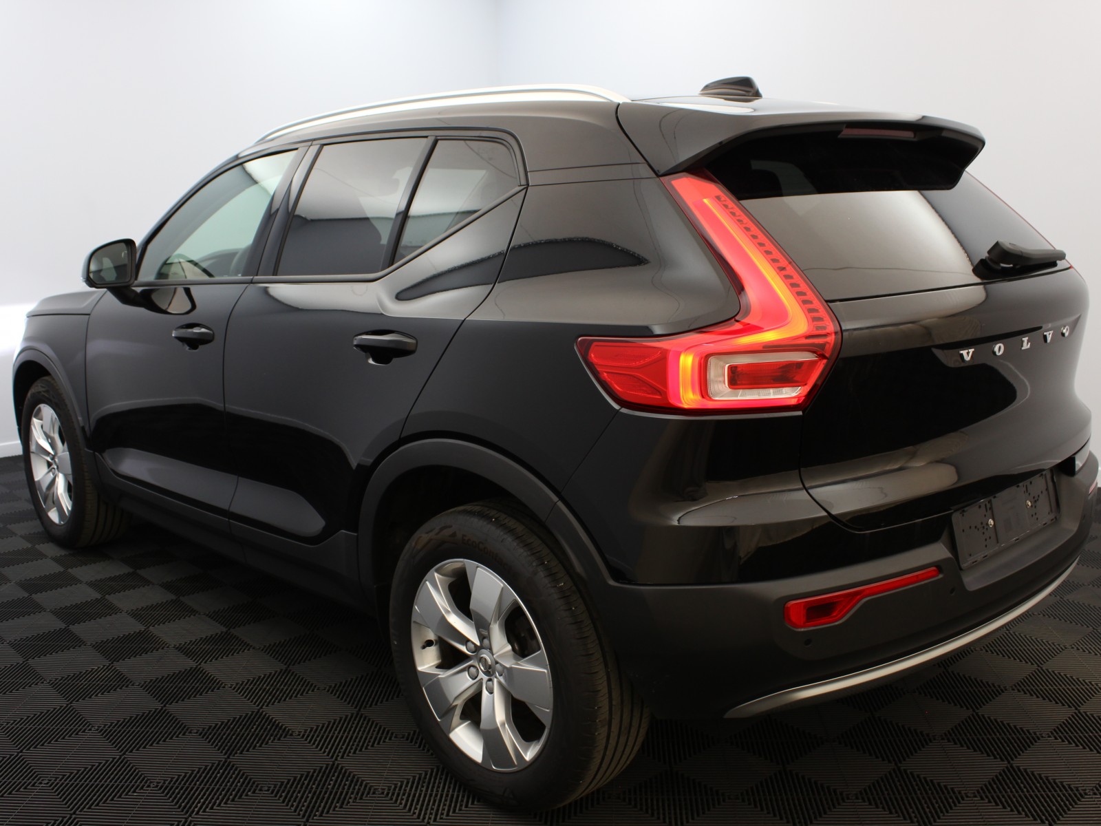VOLVO - XC40 - #178857 - 2