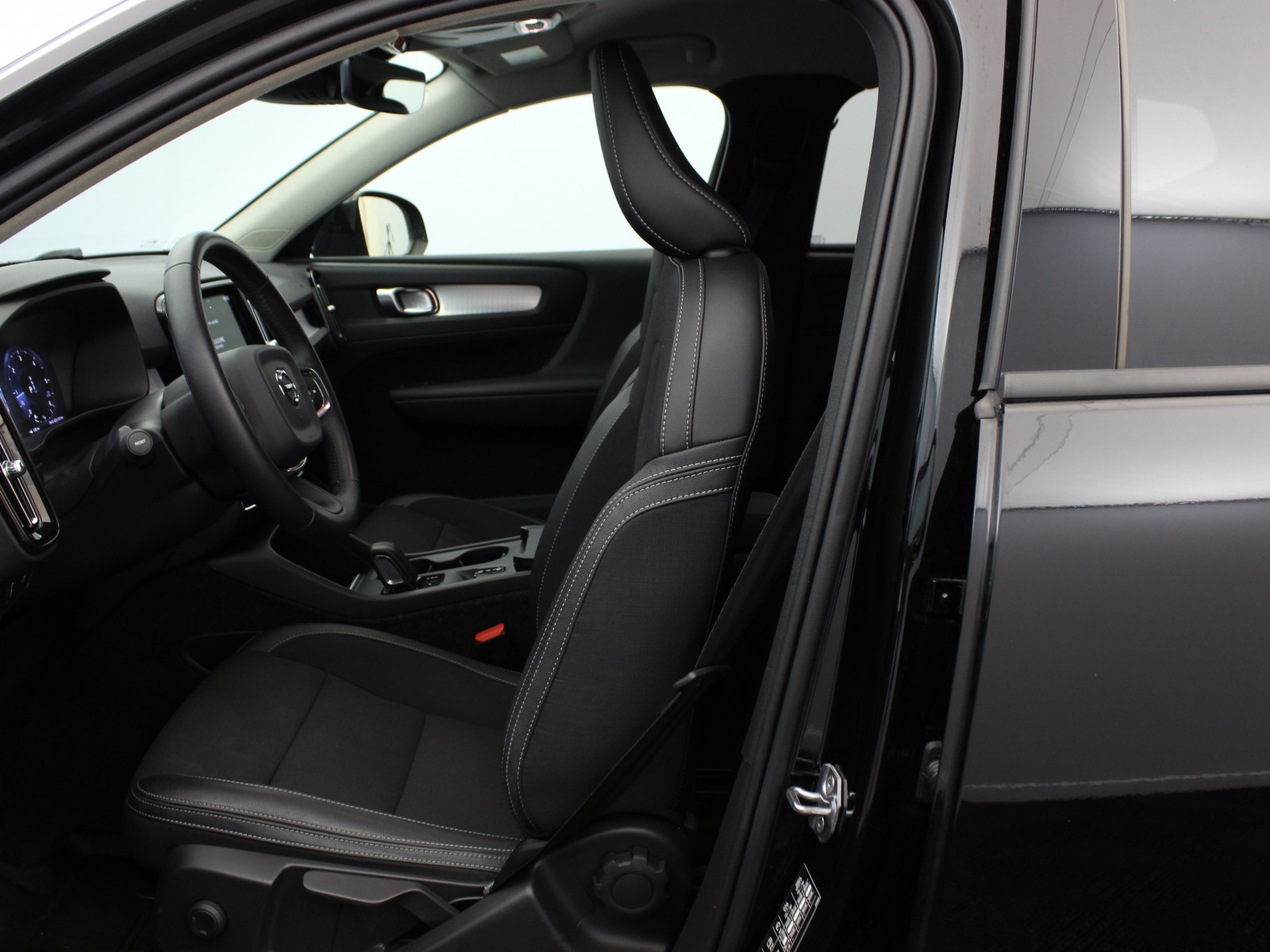 VOLVO - XC40 - #178857 - 7