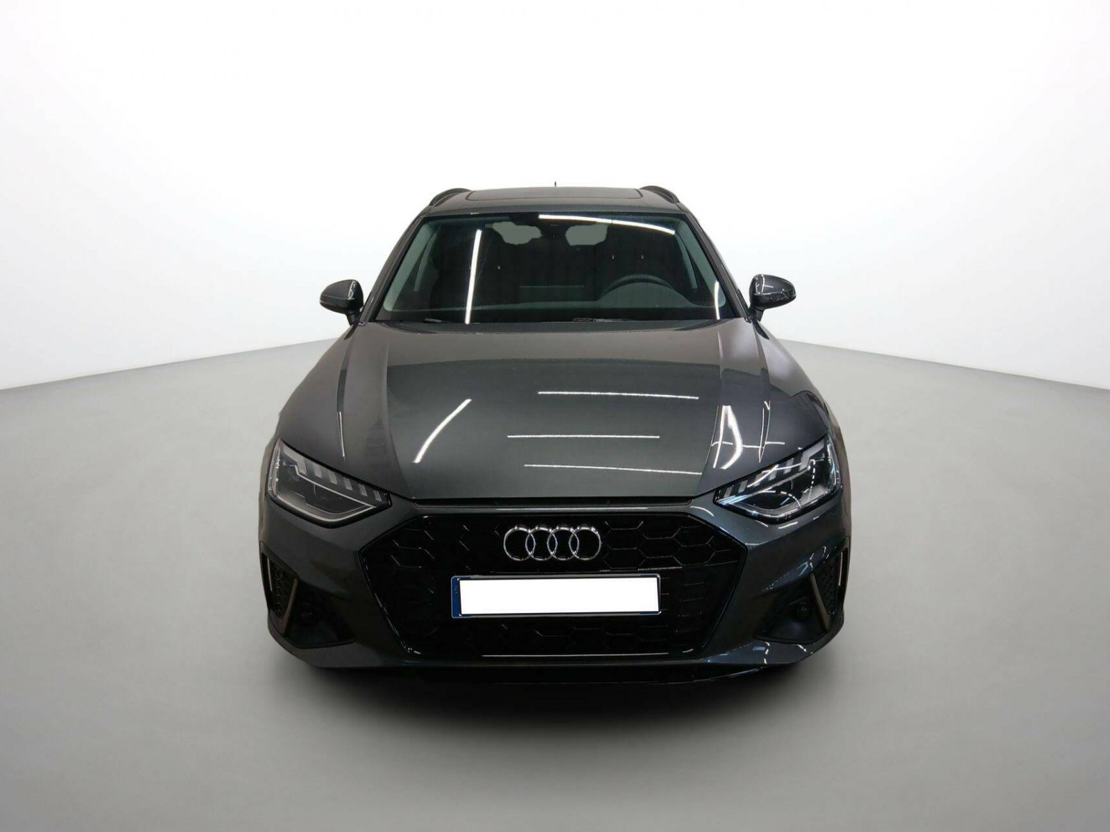 AUDI - A4 AVANT - #737865 - 4